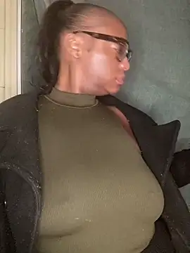 Snapshot of AlexaTheSlut chatting on February 8, 2025, 6:12 am AlexaTheSlut online show from February 8, 2025, 6:12 am