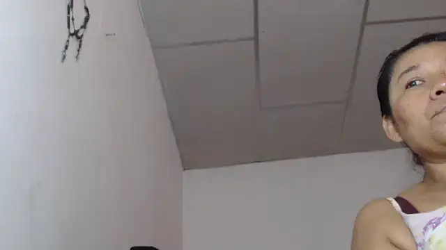 Snapshot of adrixxx38 chatting on February 28, 2026, 8:52 pm adrixxx38 online show from February 28, 2026, 8:52 pm