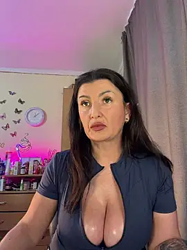 Hotangel75 online show from April 16, 2026, 9:10 am