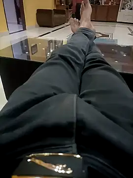 RomanticAdvance555 online show from January 8, 2026, 8:42 am