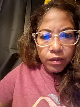 Snapshot of mila38 chatting on October 29, 2025, 9:47 pm mila38 online show from October 29, 2025, 9:47 pm