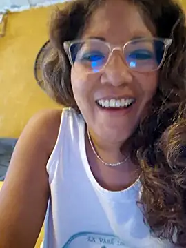 Snapshot of mila38 chatting on November 19, 2025, 9:20 am mila38 online show from November 19, 2025, 9:20 am