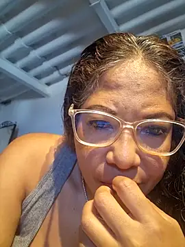 Snapshot of mila38 chatting on November 2, 2025, 3:39 pm mila38 online show from November 2, 2025, 3:39 pm