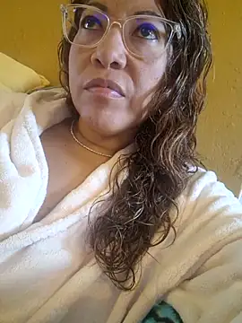 Snapshot of mila38 chatting on October 21, 2025, 8:47 am mila38 online show from October 21, 2025, 8:47 am