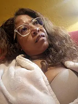 Snapshot of mila38 chatting on October 23, 2025, 10:30 pm mila38 online show from October 23, 2025, 10:30 pm