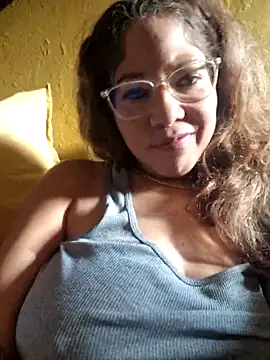 Snapshot of mila38 chatting on December 4, 2025, 9:08 am mila38 online show from December 4, 2025, 9:08 am