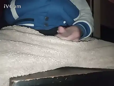 Snapshot of Bigdick666cm chatting on January 10, 2025, 1:10 am Bigdick666cm online show from January 10, 2025, 1:10 am