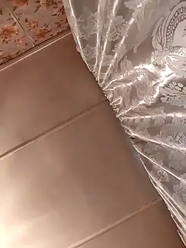 Cerd Ayaz online show from November 2, 2025, 4:17 am