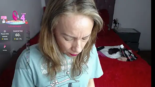 cristin doll  online show from November 19, 2025, 9:26 pm