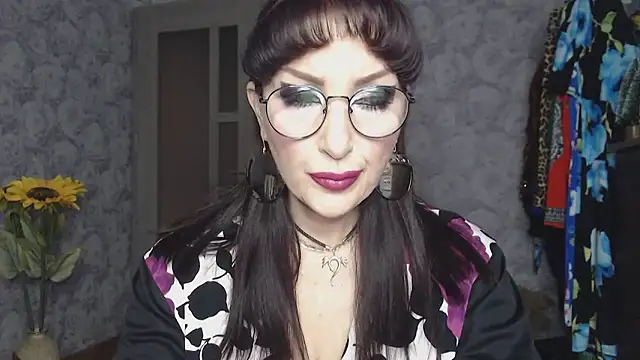 Aziza1 online show from March 16, 2026, 3:04 pm