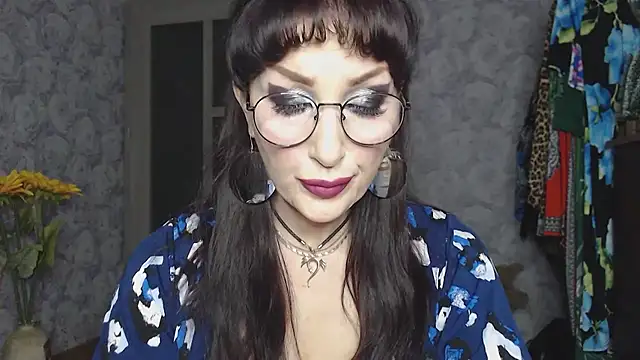 Aziza1 online show from February 5, 2026, 3:41 pm