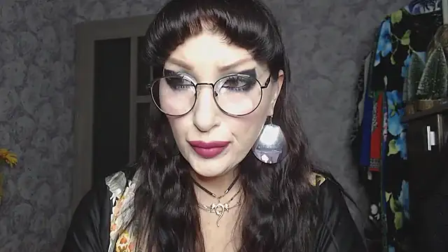 Snapshot of Aziza1 chatting on November 28, 2025, 2:06 pm Aziza1 online show from November 28, 2025, 2:06 pm