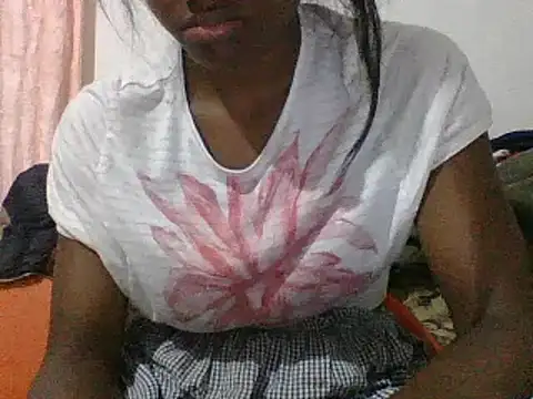 Hamie sexy online show from February 8, 2026, 3:43 pm