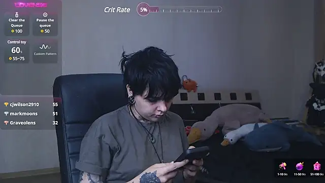 Snapshot of Dark__Elf chatting on January 31, 2025, 12:50 am Dark Elf online show from January 31, 2025, 12:50 am