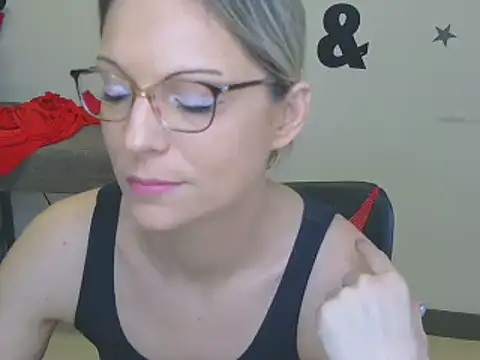 alixfeeling online show from December 21, 2024, 2:04 pm