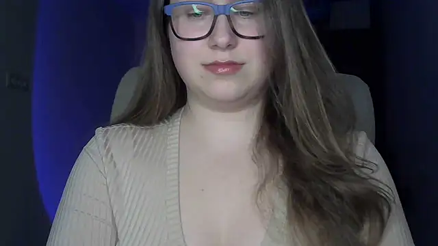 SeasonalSomeone online show from April 11, 2026, 9:40 pm