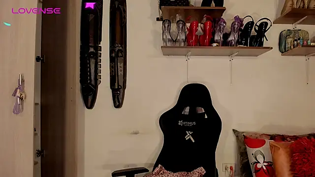 Snapshot of sashasweethot chatting on February 13, 2026, 3:01 pm sashasweethot online show from February 13, 2026, 3:01 pm