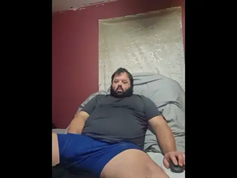 Snapshot of Strongbutgentle36 chatting on January 6, 2026, 8:18 am Strongbutgentle36 online show from January 6, 2026, 8:18 am