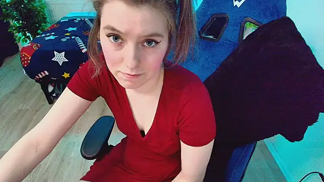 Snapshot of CranberryHot chatting on February 26, 2026, 1:16 am CranberryHot online show from February 26, 2026, 1:16 am