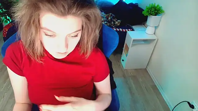 Snapshot of CranberryHot chatting on February 28, 2026, 2:55 am CranberryHot online show from February 28, 2026, 2:55 am