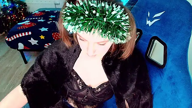 Snapshot of CranberryHot chatting on January 17, 2026, 9:24 am CranberryHot online show from January 17, 2026, 9:24 am