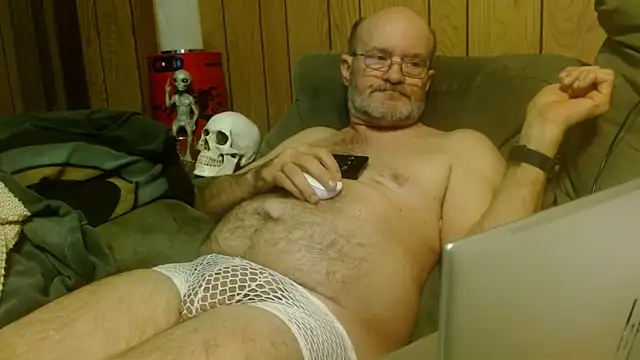 Snapshot of snickers1 chatting on September 25, 2025, 6:30 am snickers1 online show from September 25, 2025, 6:30 am