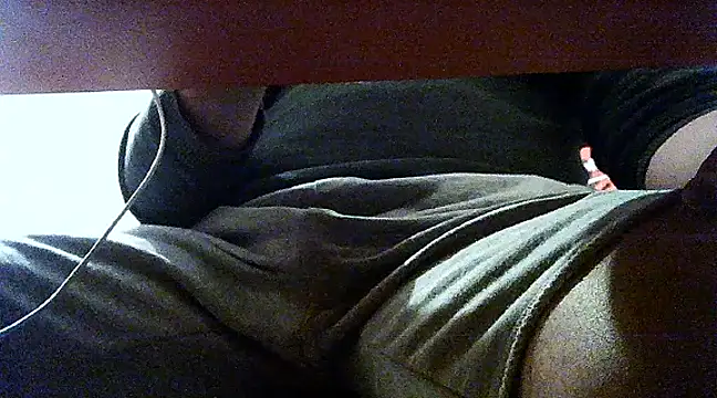 Snapshot of opreatiby chatting on February 8, 2025, 4:57 pm opreatiby online show from February 8, 2025, 4:57 pm