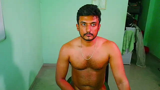 daringcutie online show from April 12, 2026, 7:11 am