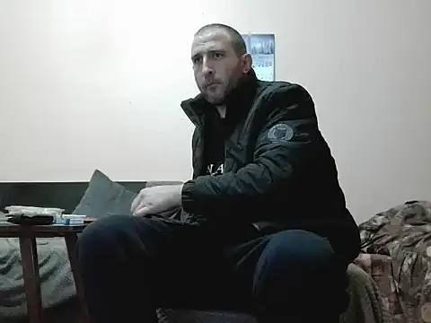 Snapshot of ZDRAVKICH chatting on February 14, 2026, 9:37 pm ZDRAVKICH online show from February 14, 2026, 9:37 pm