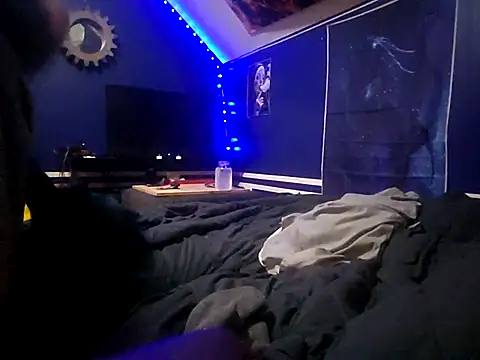 Snapshot of canadacockinme chatting on February 8, 2026, 11:13 pm canadacockinme online show from February 8, 2026, 11:13 pm