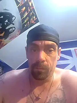 Snapshot of canadacockinme chatting on February 3, 2026, 9:53 pm canadacockinme online show from February 3, 2026, 9:53 pm