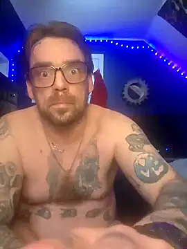 Snapshot of canadacockinme chatting on April 2, 2026, 6:25 pm canadacockinme online show from April 2, 2026, 6:25 pm