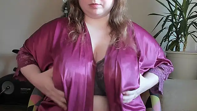 Snapshot of AmmyMounten chatting on January 4, 2025, 12:05 pm AmmyMounten online show from January 4, 2025, 12:05 pm