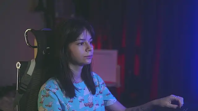 alyssa sweet online show from November 7, 2025, 5:45 am