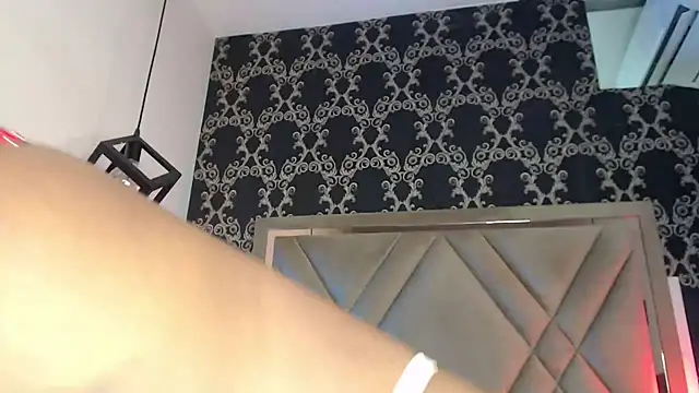 KayaBrown online show from April 6, 2026, 1:45 pm