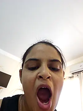 DirtySnowball69 online show from March 3, 2025, 1:56 pm