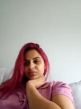 DirtySnowball69 online show from October 12, 2025, 1:12 pm