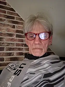 InMeinenMund online show from May 3, 2026, 1:25 pm