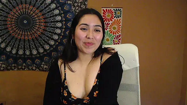 IntimateTales online show from March 4, 2025, 5:45 pm