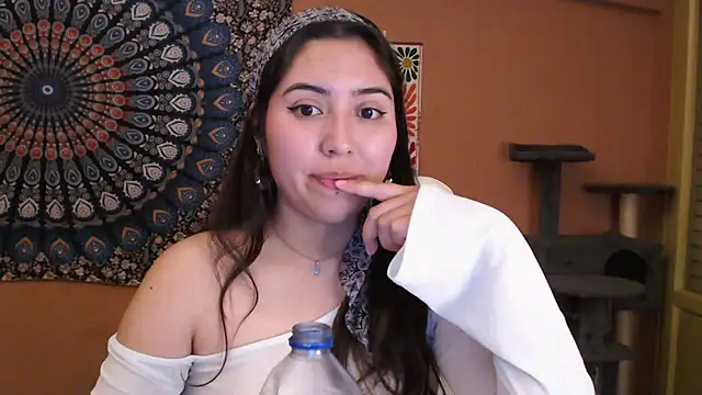 IntimateTales online show from January 25, 2025, 5:40 pm