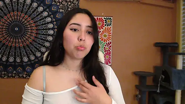 IntimateTales online show from January 14, 2025, 4:18 pm