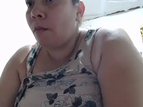 Snapshot of tiffany_horny_1 chatting on December 11, 2024, 3:24 am tiffany horny 1 online show from December 11, 2024, 3:24 am