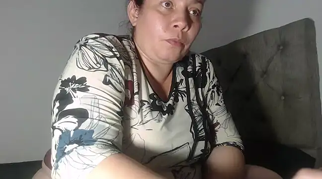 Snapshot of tiffany_horny_1 chatting on February 7, 2025, 6:24 am tiffany horny 1 online show from February 7, 2025, 6:24 am