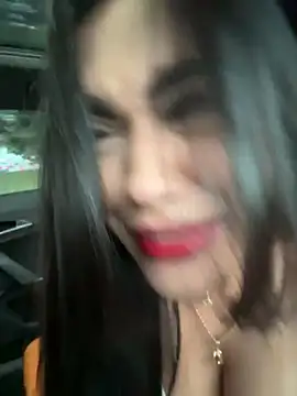 Snapshot of emma_andrew1 chatting on December 20, 2025, 5:38 pm emma andrew1 online show from December 20, 2025, 5:38 pm