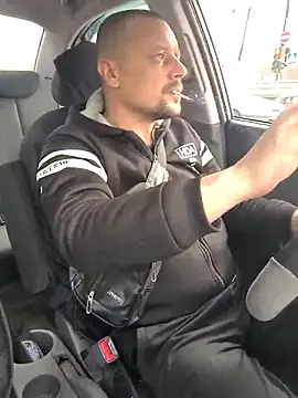 DanielOhCool online show from April 11, 2026, 7:45 am