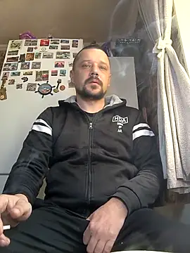 DanielOhCool online show from April 26, 2026, 7:27 am