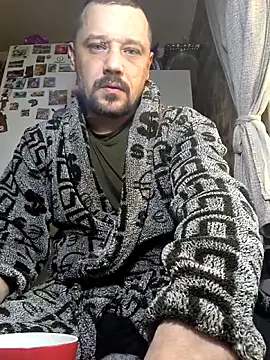 DanielOhCool online show from April 23, 2026, 4:30 am