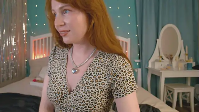 Snapshot of GingerArin chatting on June 3, 2026, 2:33 pm GingerArin online show from June 3, 2026, 2:33 pm