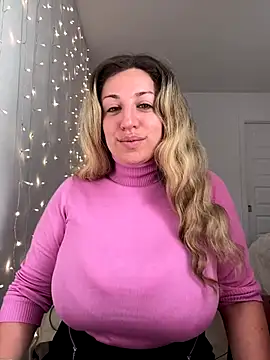 Snapshot of miamellycious chatting on September 27, 2025, 12:33 pm miamellycious online show from September 27, 2025, 12:33 pm