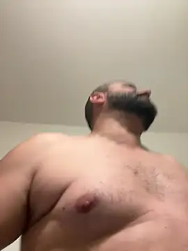 ChiIul11 online show from April 25, 2026, 10:18 pm